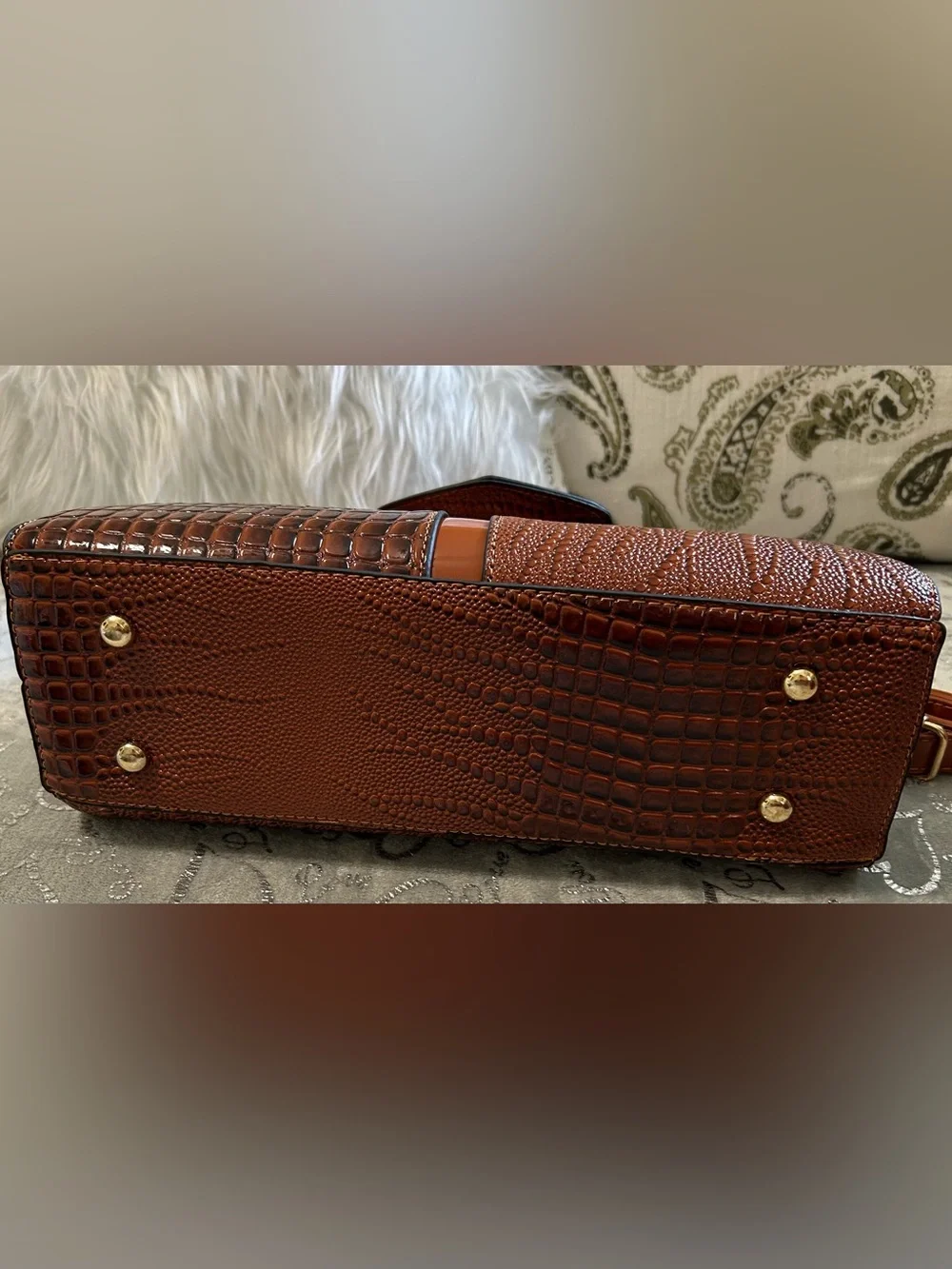 NWT Vyrmax, Small, Cognac Croc-Embossed Professional Satchel w/Detachable Strap